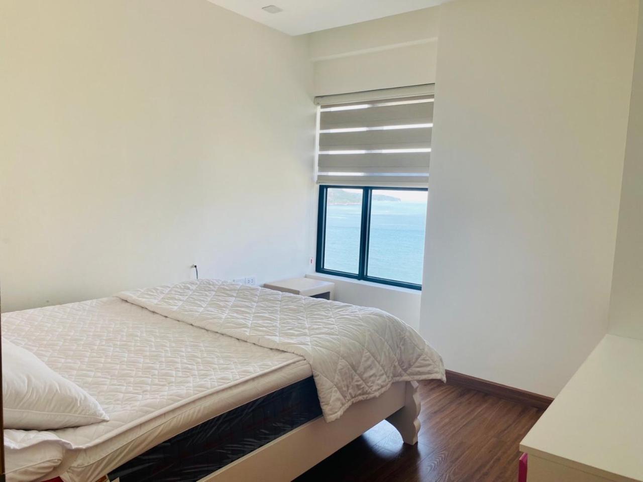 The Sun Beach - Flc Sea Tower Quy Nhon Apartamento Exterior foto