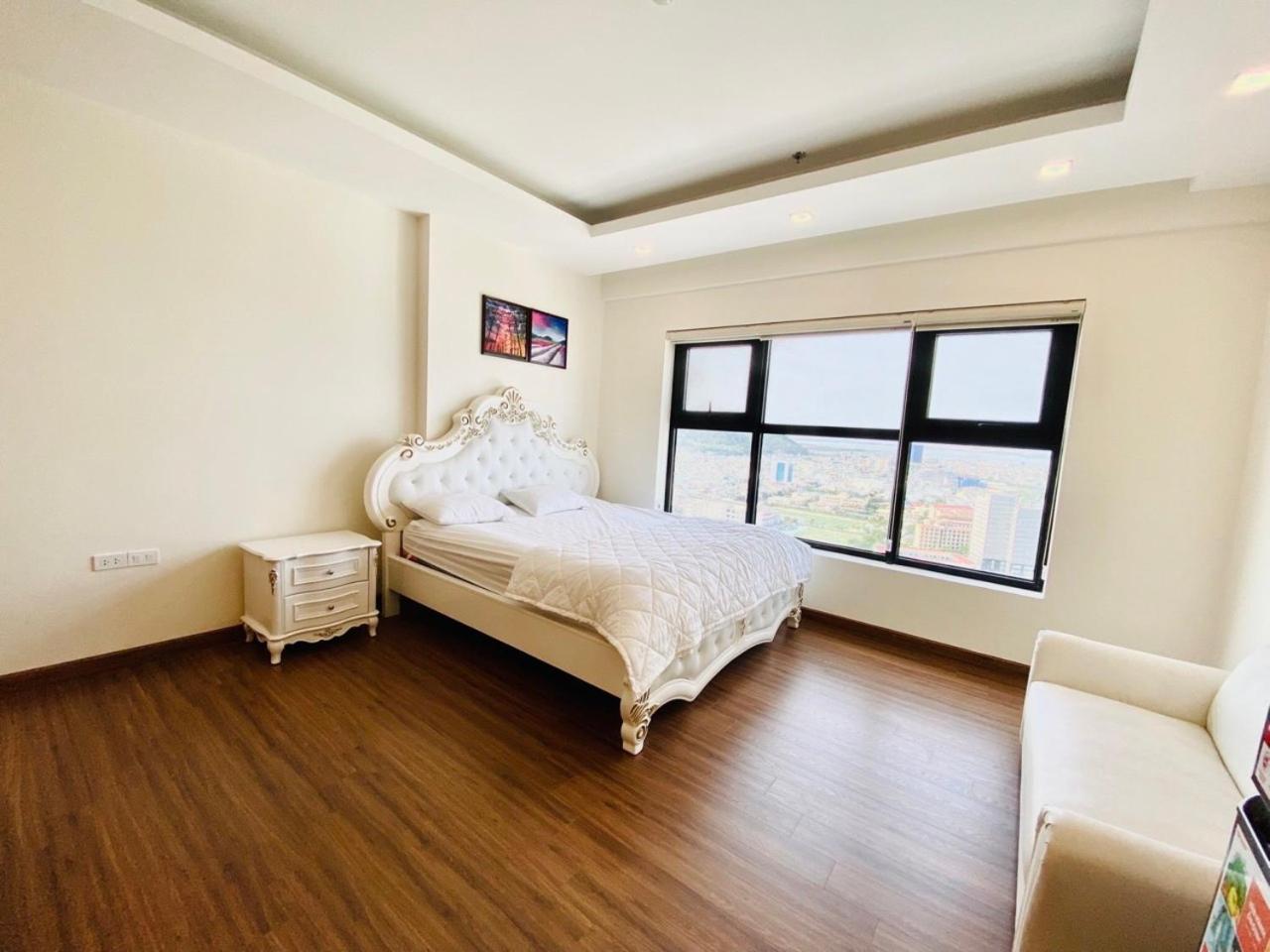 The Sun Beach - Flc Sea Tower Quy Nhon Apartamento Exterior foto